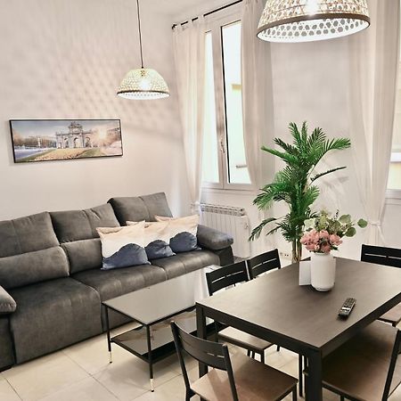 For You Rentals Centrico Apartamento Temporal En La Calle Infanta Inf1A マドリード エクステリア 写真